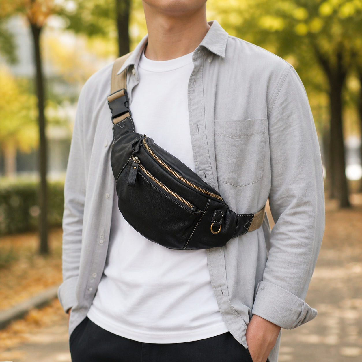 Latch canvas strap fanny pack