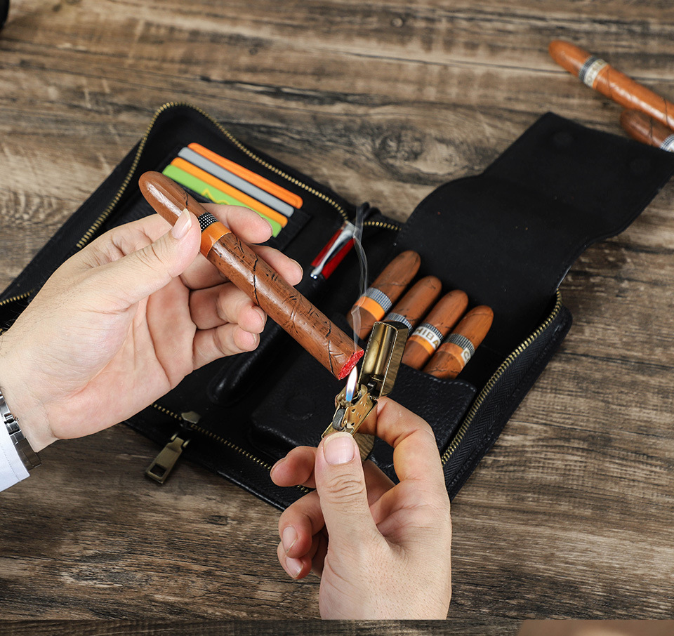 Broker cigar clutch case