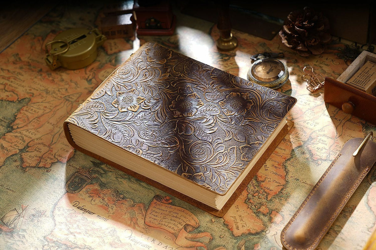 Magistrate leather sketchbook