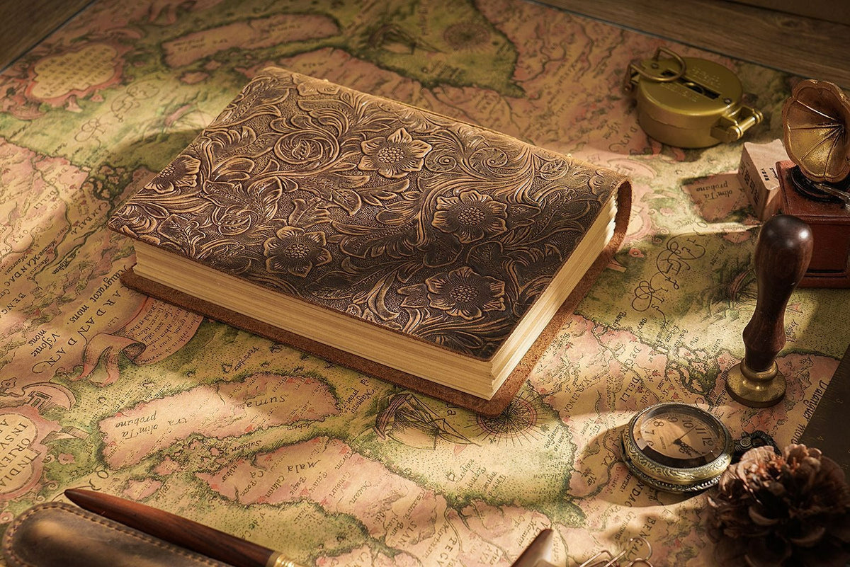 Magistrate leather sketchbook