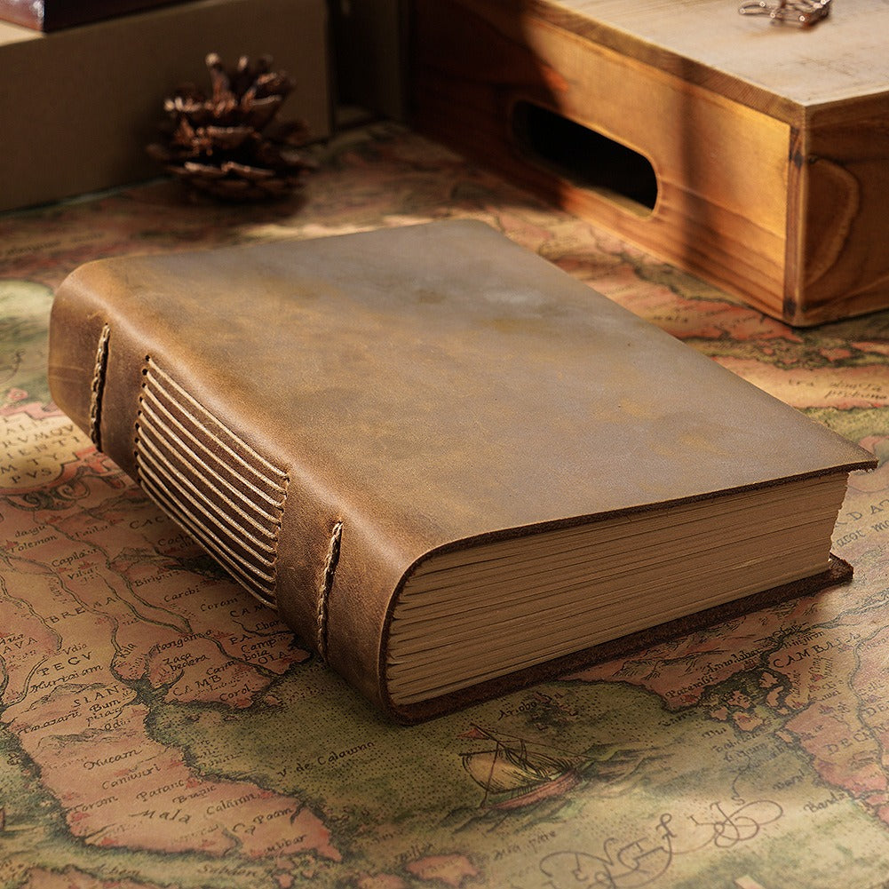 Magistrate leather sketchbook