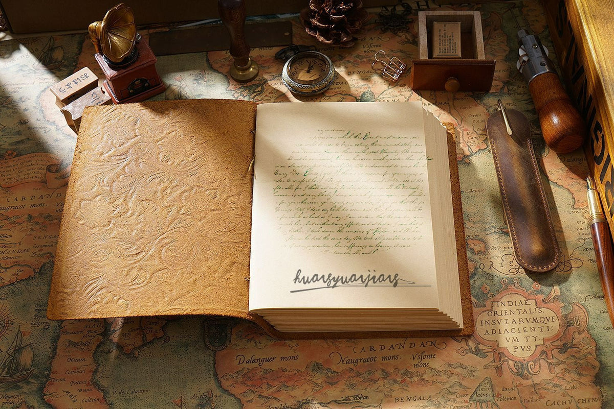 Magistrate leather sketchbook