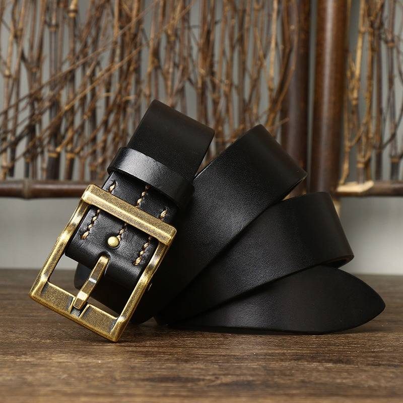 Black men's heavy duty leather belt — buckle detail