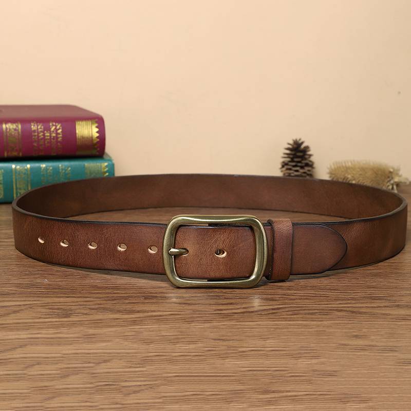 Brown men's jeans belt detail 6