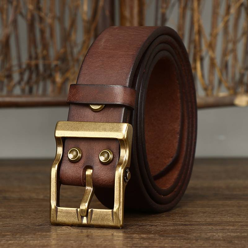 Dark brown men's belt, flat lay