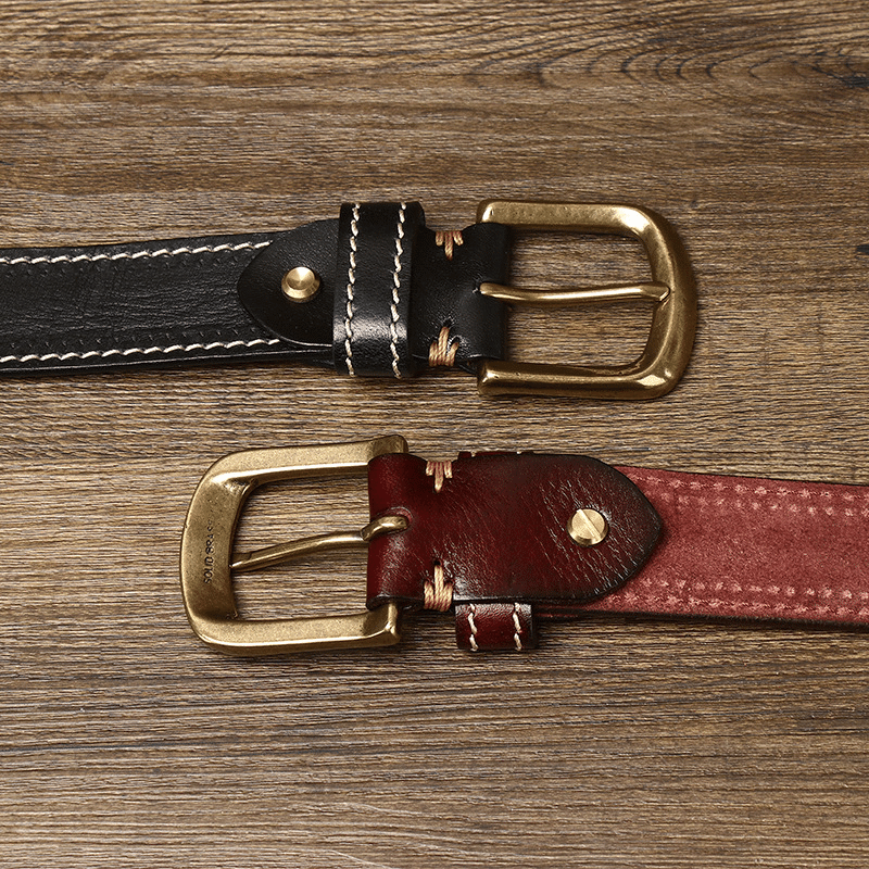 Brown men's belt, leather grain