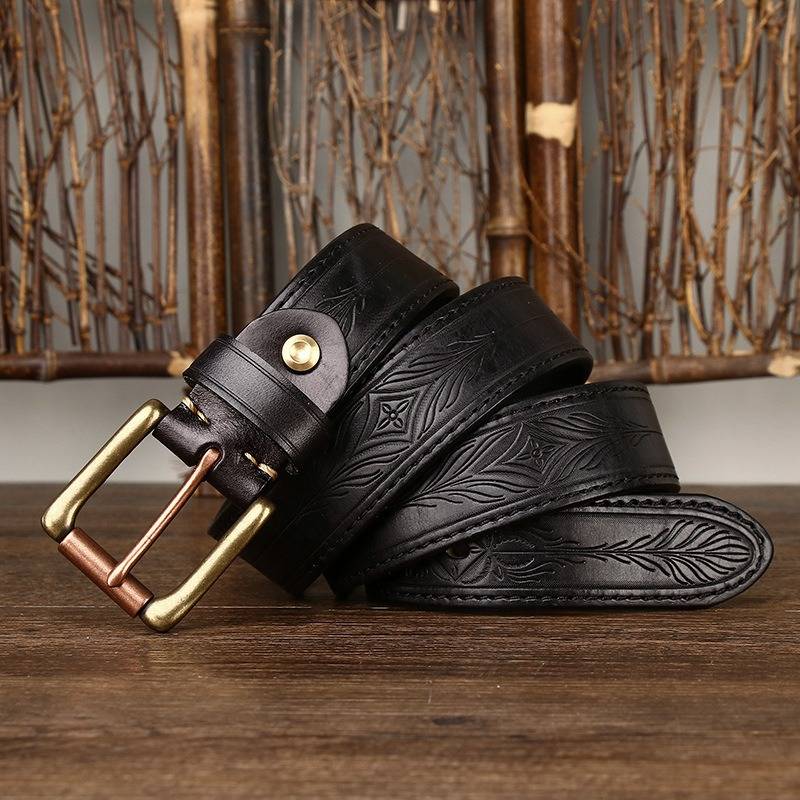 Black men's belt, embossed detail