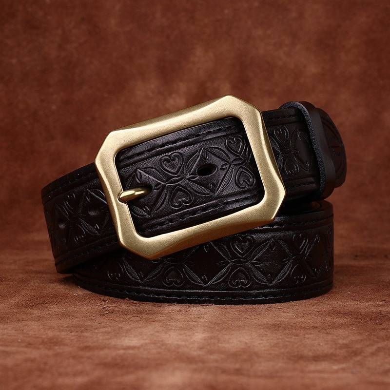 Black men's leather belt detail view