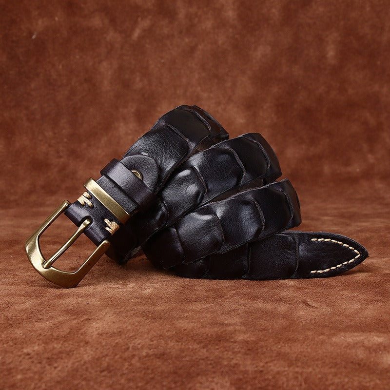 Black men's belt, side view