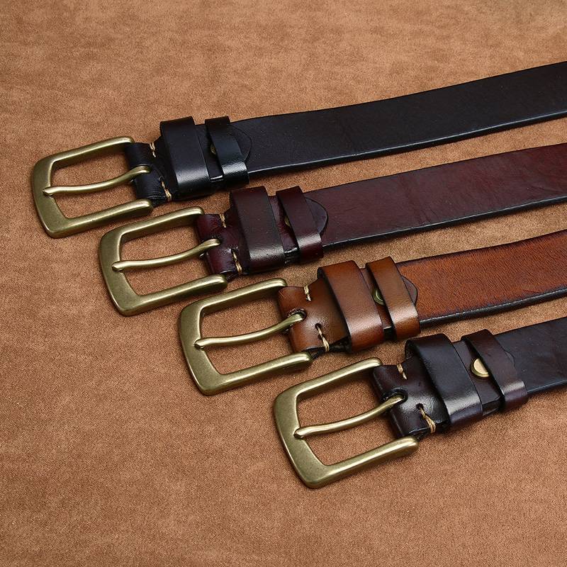 Brown men's belt, leather grain