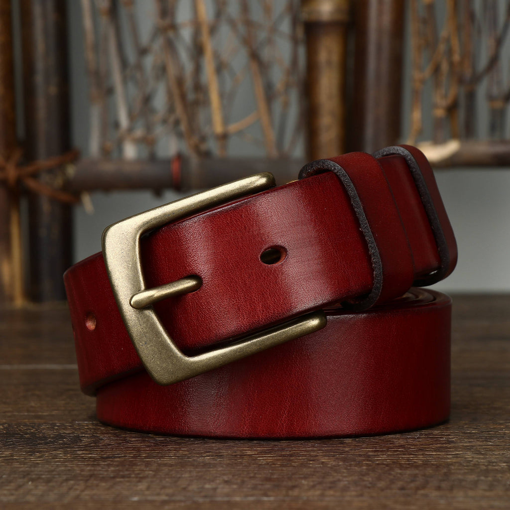 Red men's belt, side view
