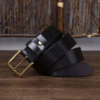 Black men's belt, buckle detail