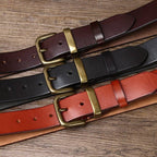 Dark brown men's belt, buckle detail