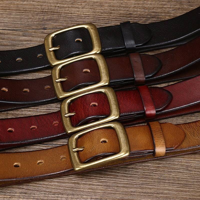 Brown men's belt, leather grain