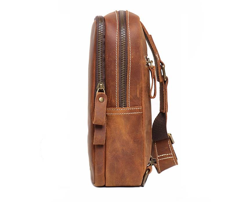 Brown men's crossbody bag, interior view