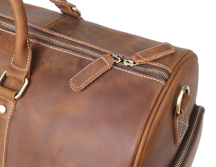 Vintage brown men's duffle bag, interior view
