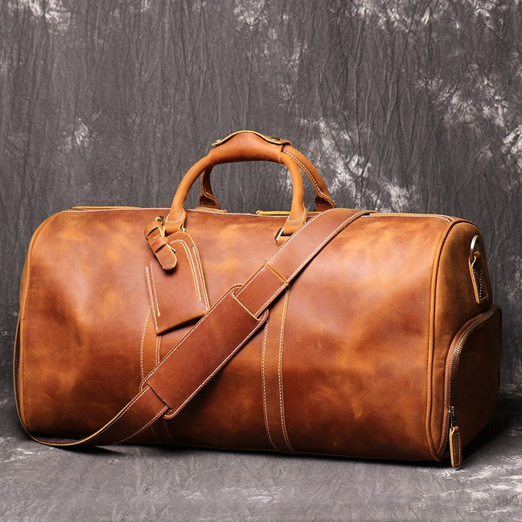 Brown men's travel bag, shoe compartment detail