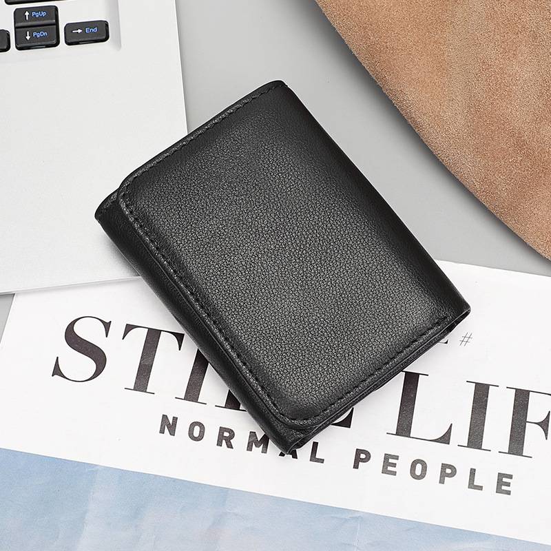 Black men's trifold wallet, coin pocket