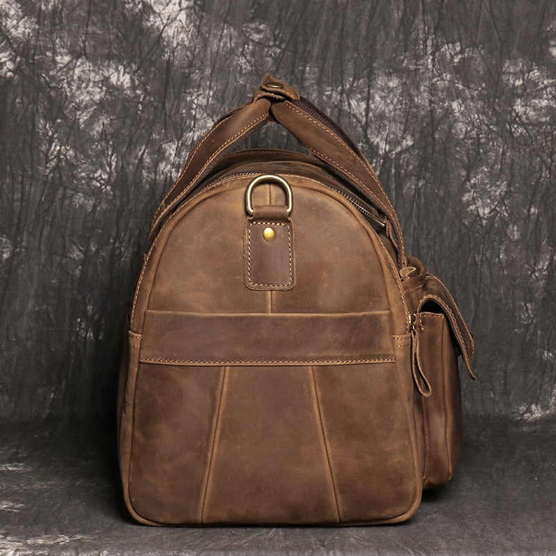 Brown men's weekender bag, buckle detail