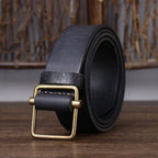 Black men's no-hole leather belt — buckle detail
