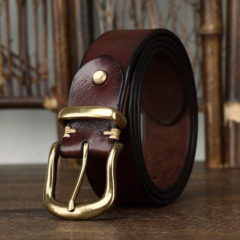 Dark brown men's casual leather belt — buckle detail
