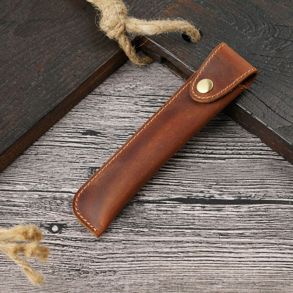 Slim leather sleeve for a single pen