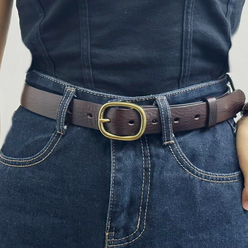 Brown women's minimalist leather belt — detail 4