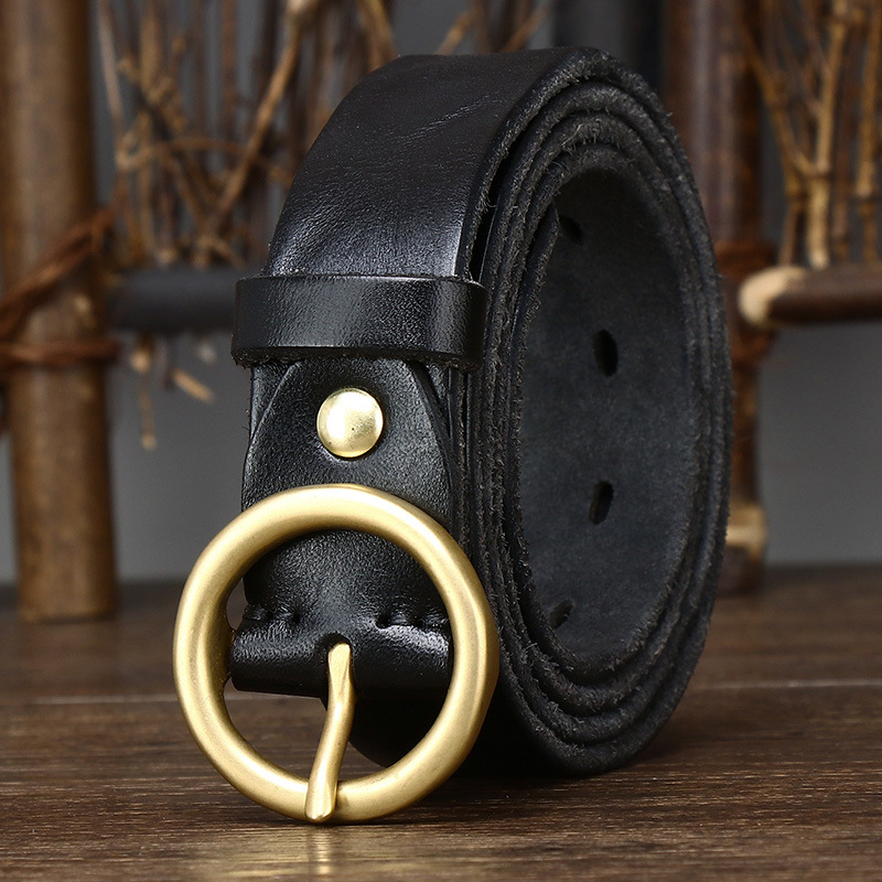 Black women's round buckle leather belt — detail