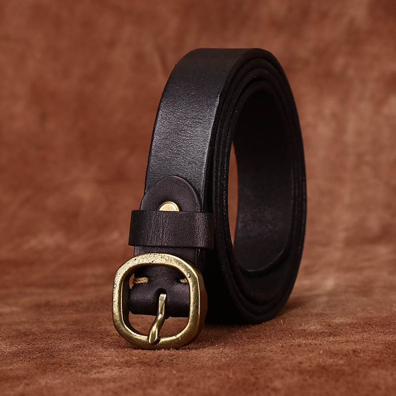 Black women's slim leather belt — buckle