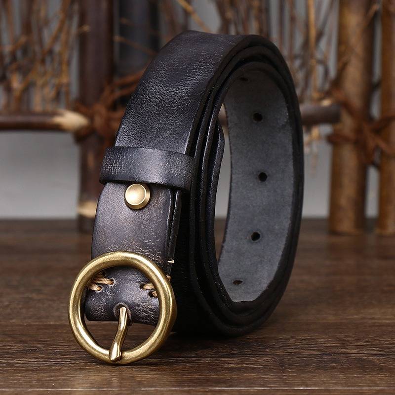 Black women's vintage round buckle leather belt