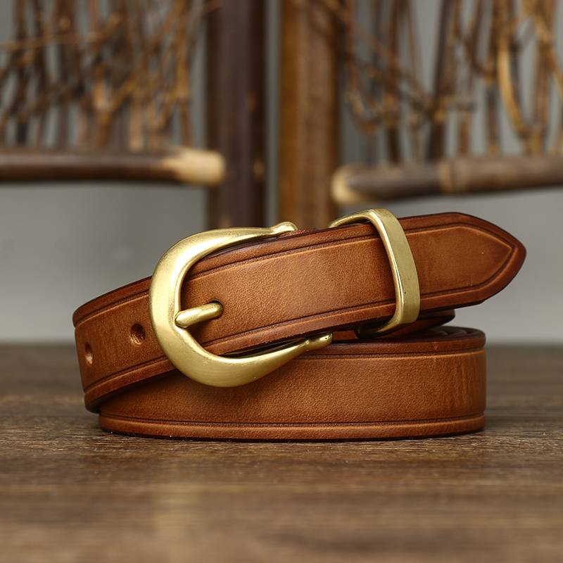 Brown women's belt, horseshoe buckle